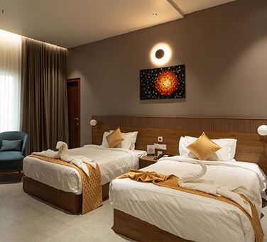 Deluxe Twin Bedroom